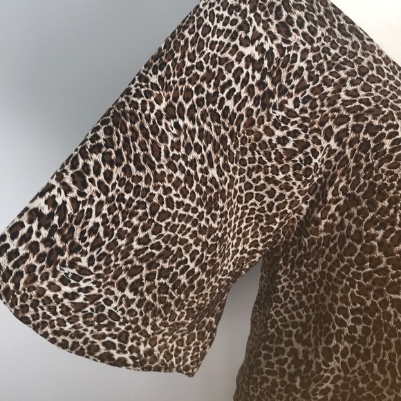 Barney’s NYC Co-Op leopard blouse - Picture 2 of 4